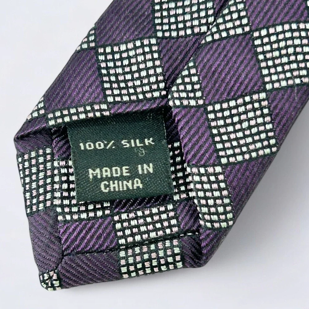Jos A Bank Necktie Adult Purple Diamond Checkerboard Signature 100% Silk